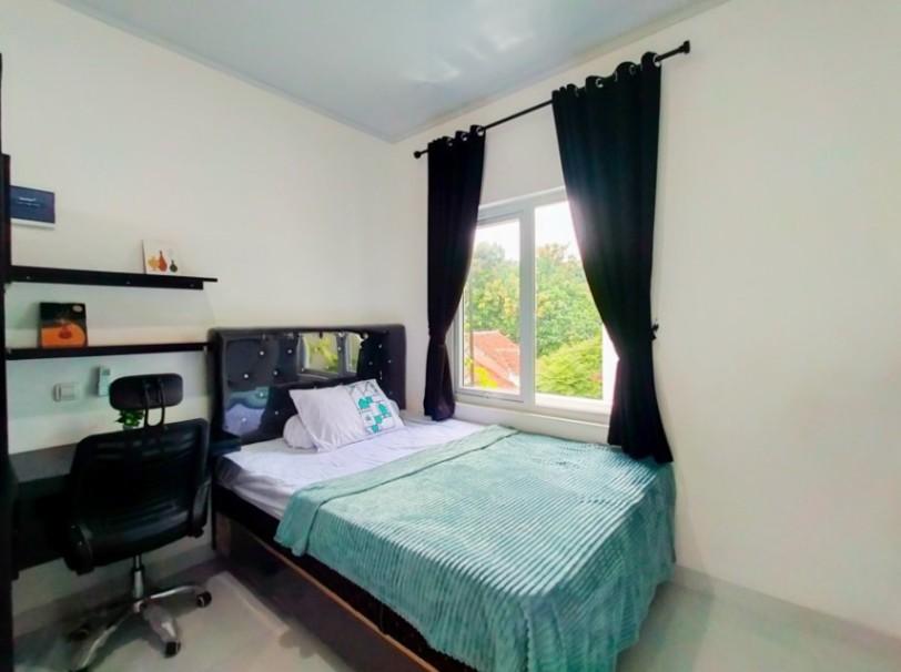 Rony White House -
