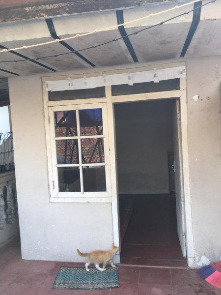 kamar kos cuma 450rb sdh listrik -