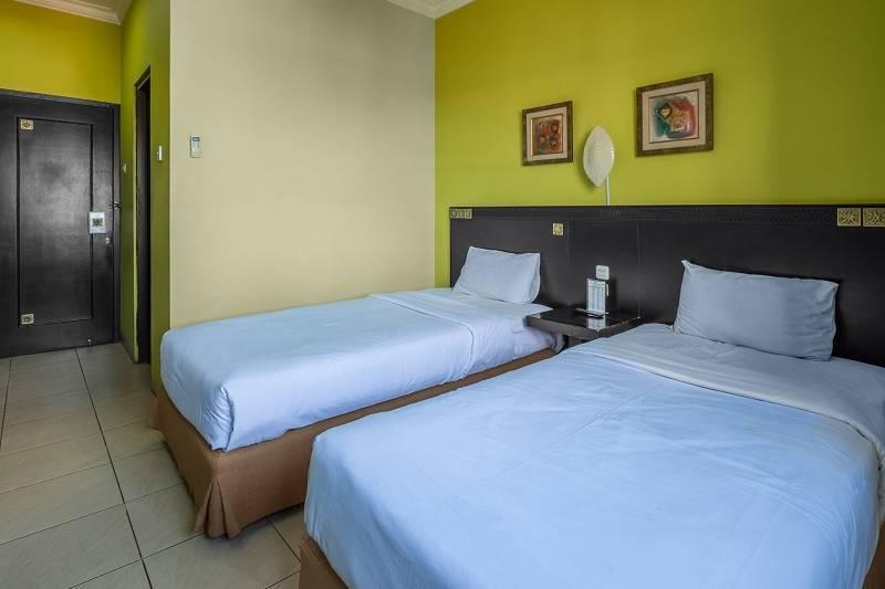 Capital O 1010 Isola -