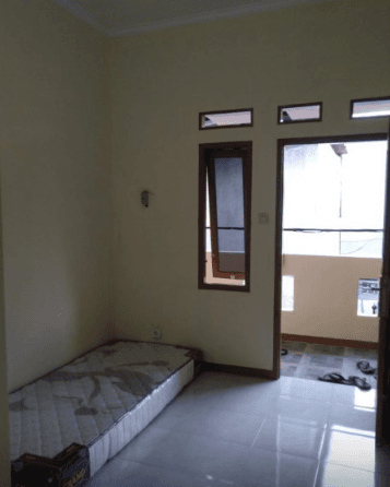 Kost Nyaman dan Bersih -