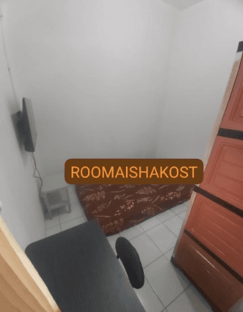 roomaisha kost -