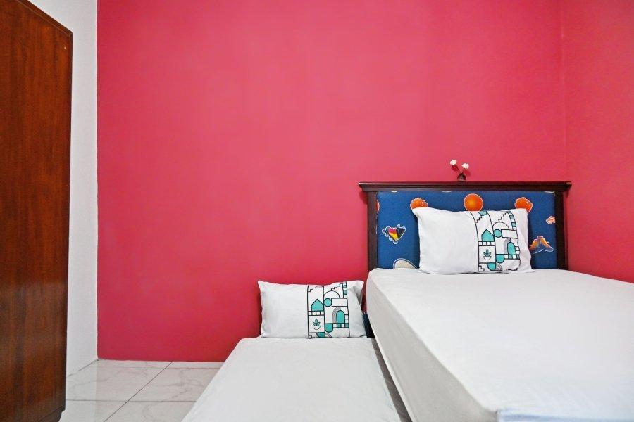 Kost Termasuk Listrik dekat Univ Telkom Sikumbangjati Hou -