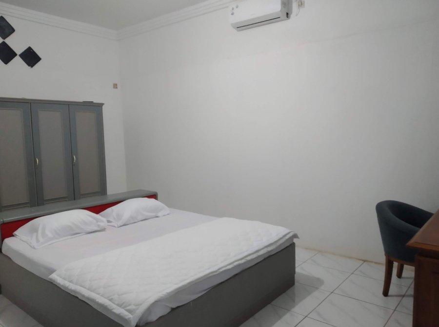 Kost Rumah enin -